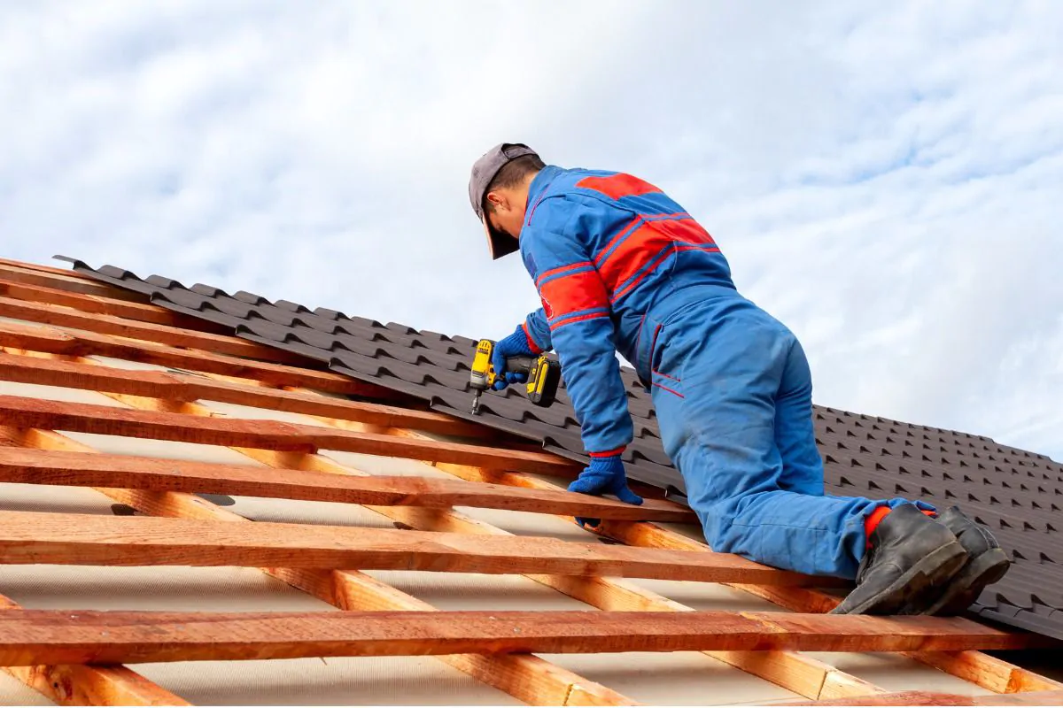 Roofing Experts in Avon, MA - Coastal Roof Experts